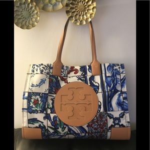 ⭐️NWT !! Tory Burch Ella Tote !!⭐️